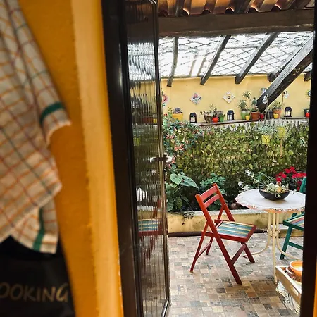 Casa Do Largo Da Fogueira * Maçeira